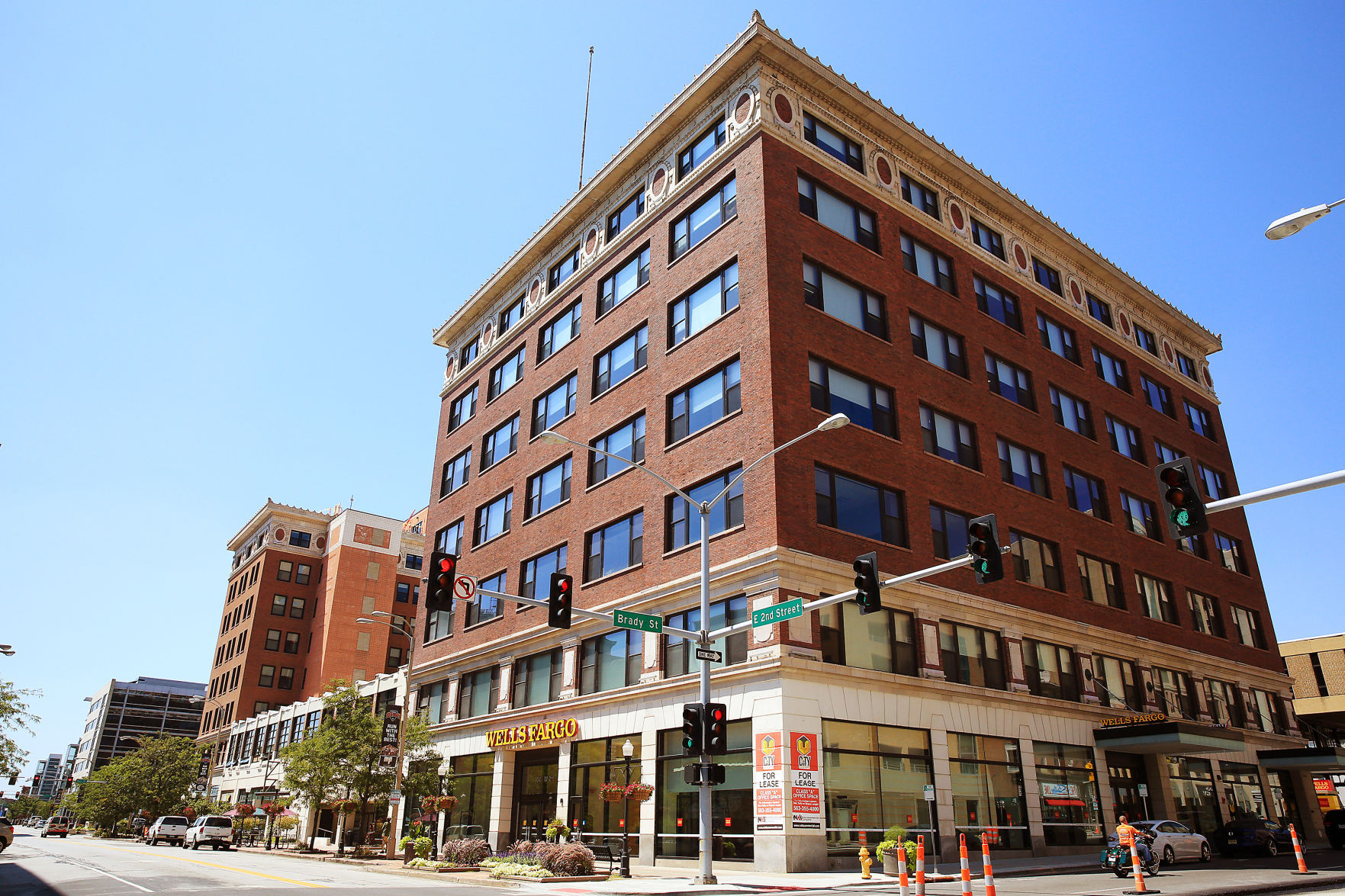 071717-Wells-Fargo